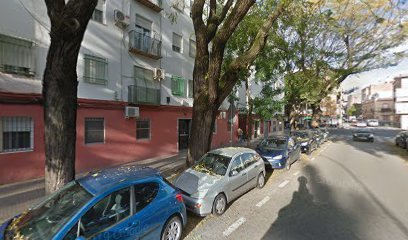 FRIENDS EQUUS en terapia equina y Kundalini Yoga aplicado en Sevilla
